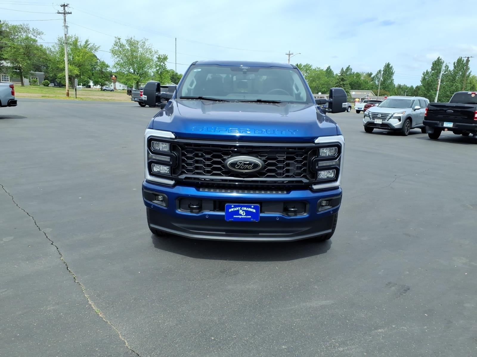 2026 Ford Super Duty F-350 Lariat:94526