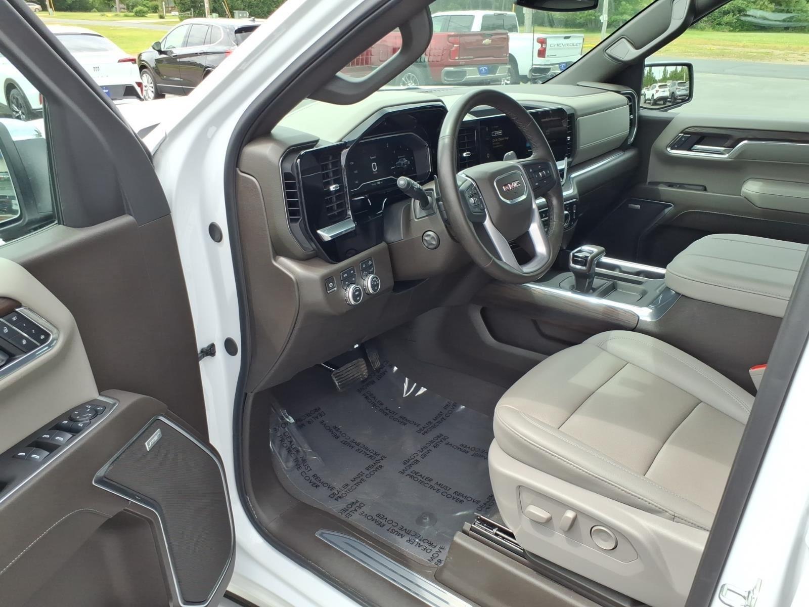 2025 GMC Sierra 1500 SLT:94518A