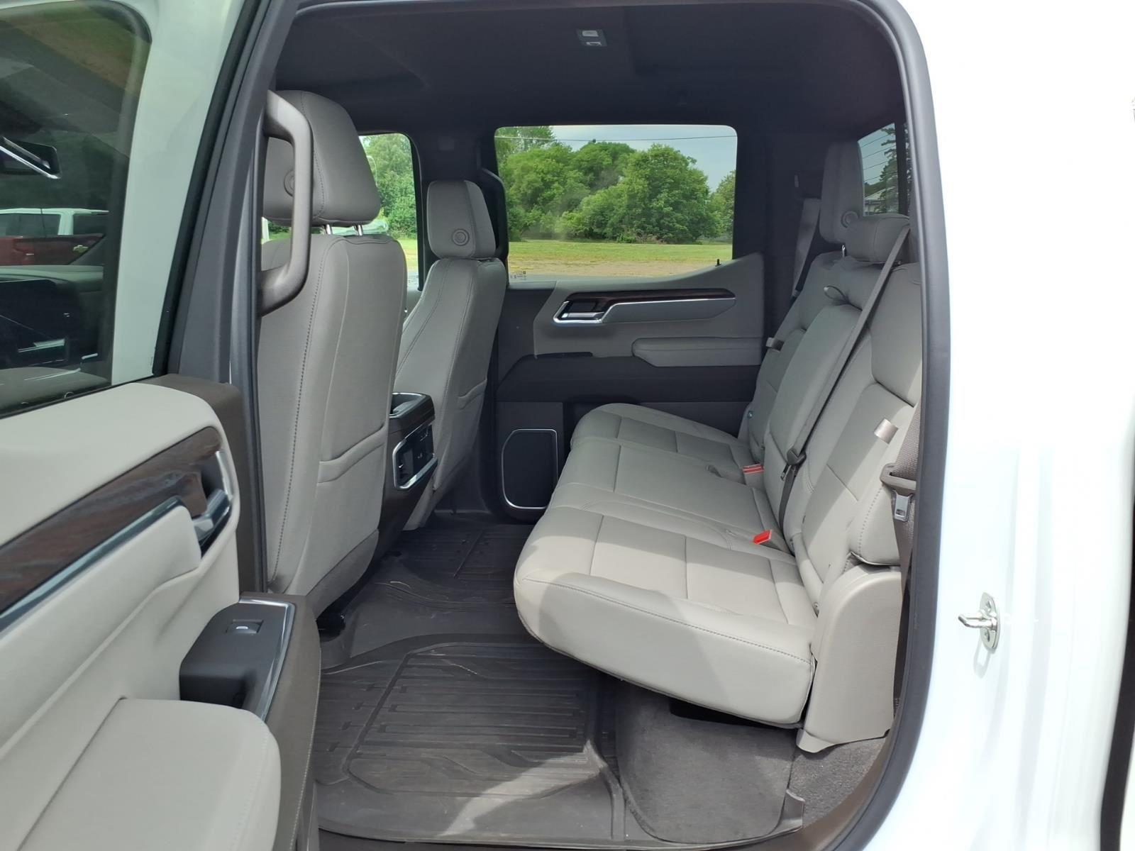 2025 GMC Sierra 1500 SLT:94518A