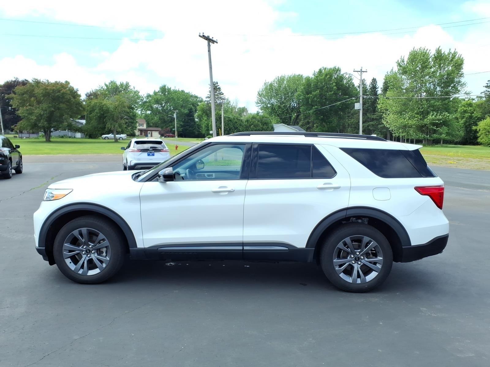 2023 Ford Explorer XLT:6467