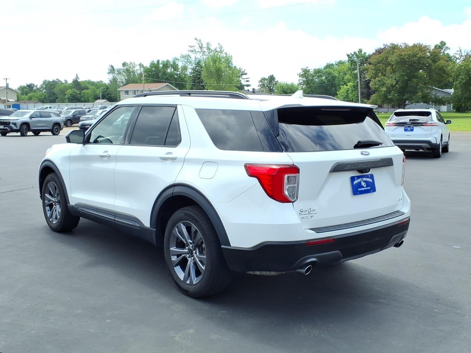 2023 Ford Explorer XLT:6467