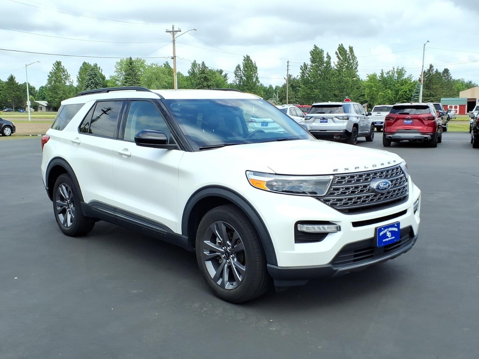2023 Ford Explorer XLT:6467