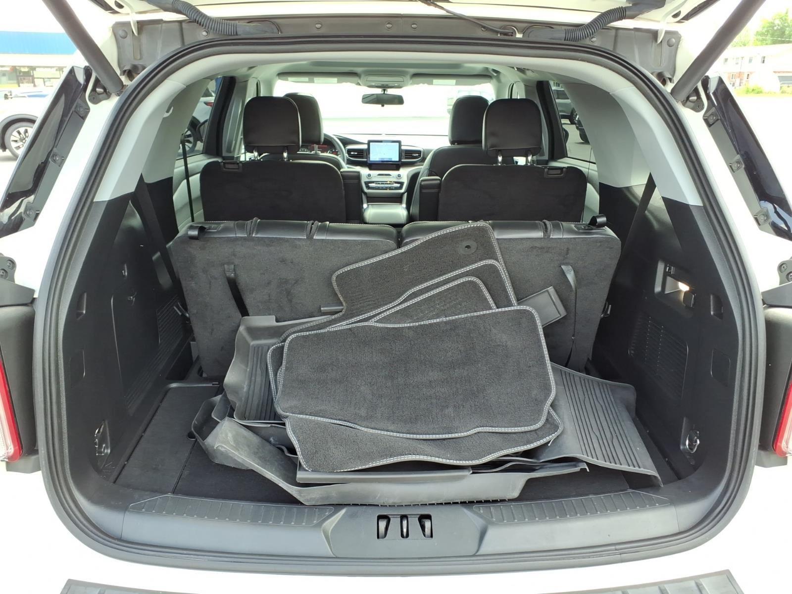 2023 Ford Explorer XLT:6467