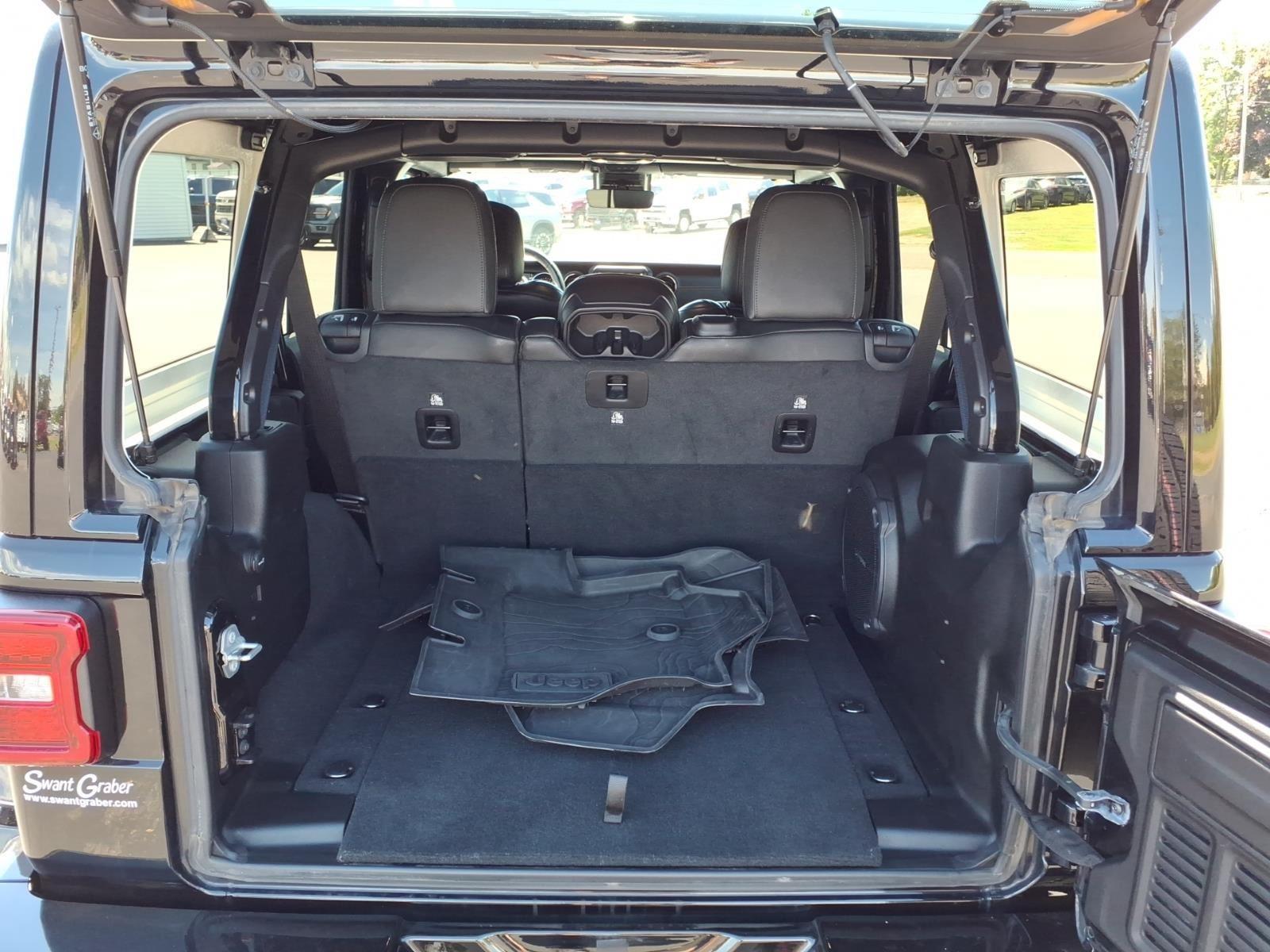 2022 Jeep Wrangler Unlimited High Altitude:94527A