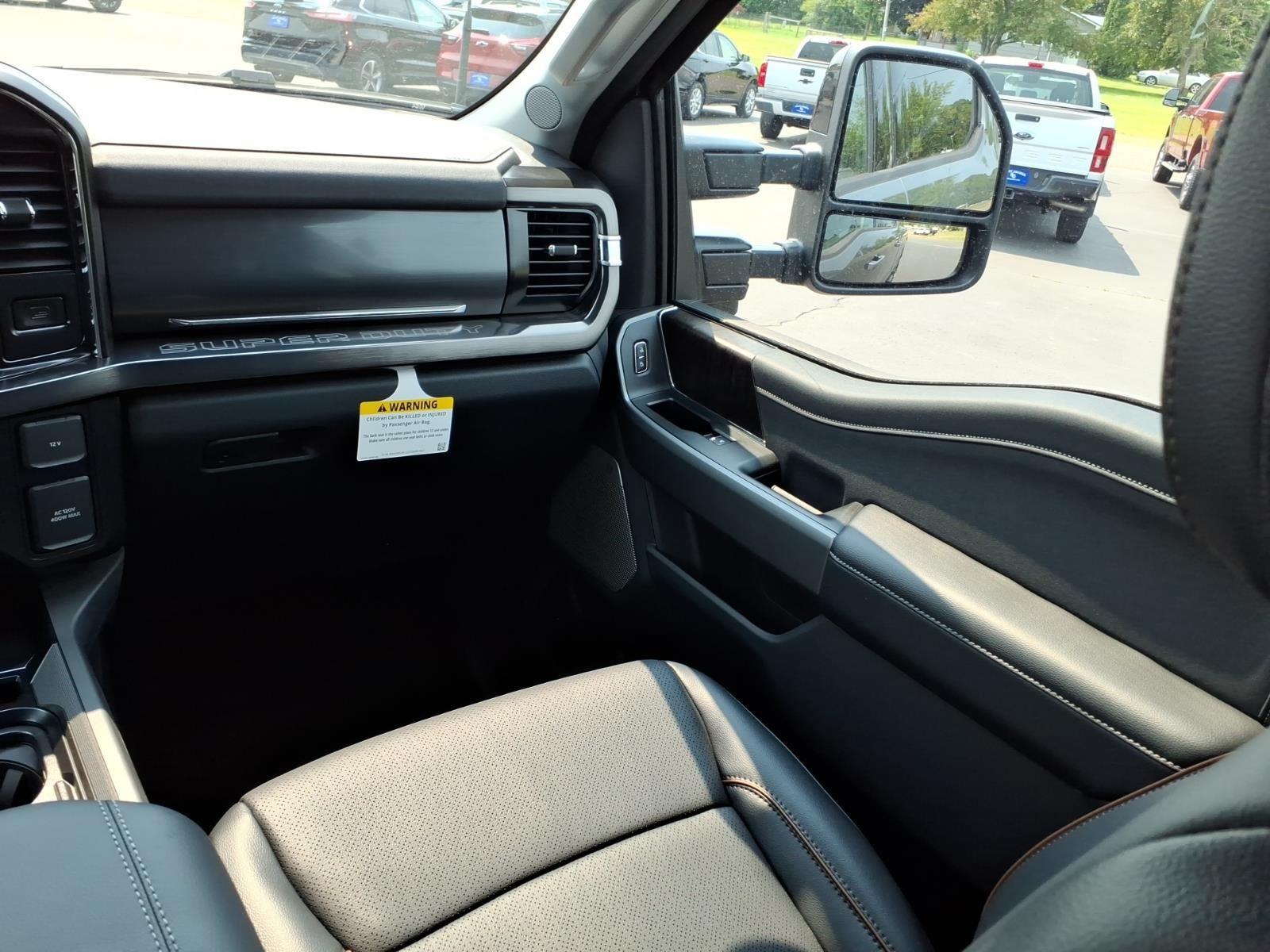 2026 Ford Super Duty F-250 SRW LARIAT:94542