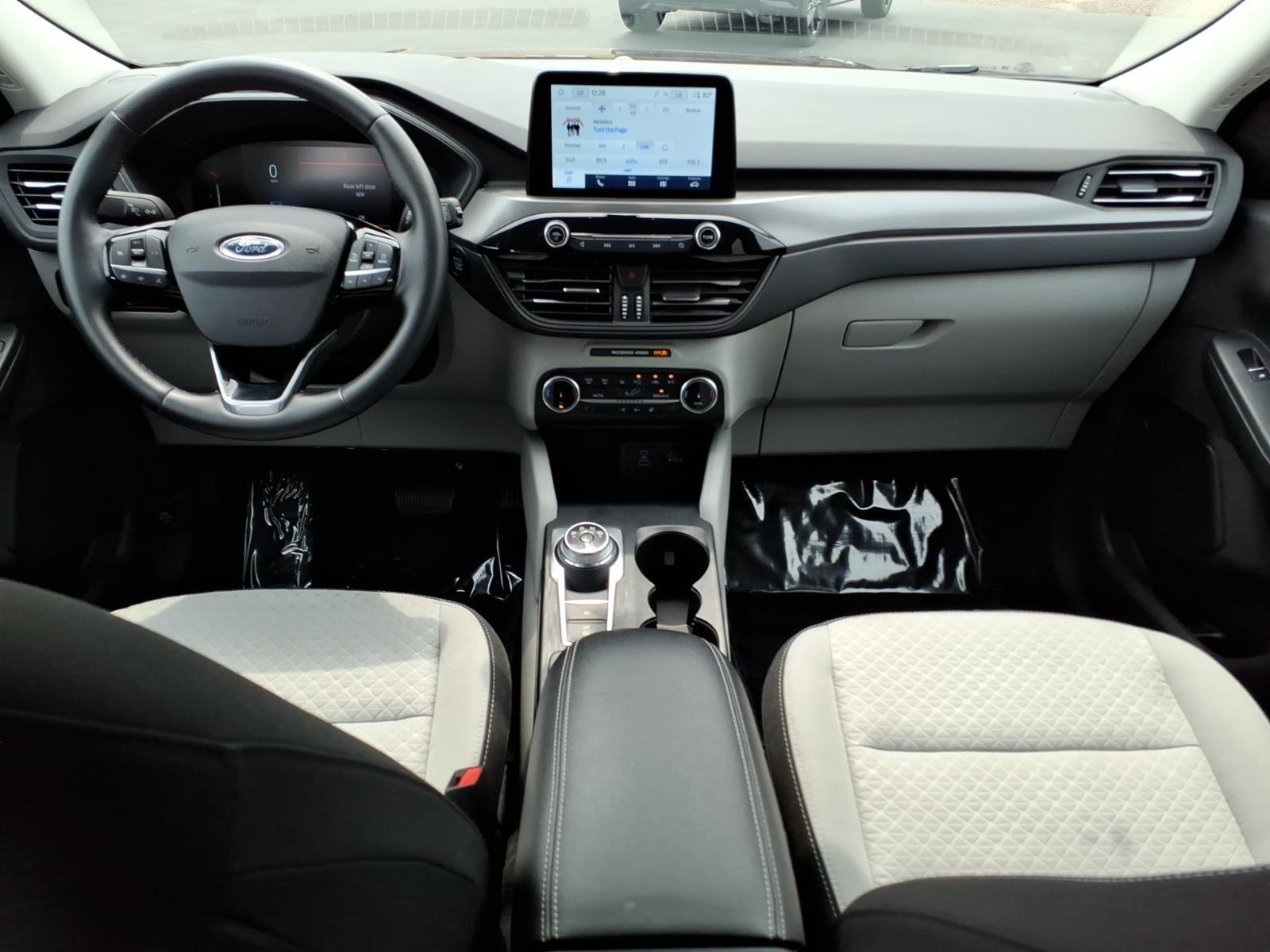 2023 Ford Escape Active:6480