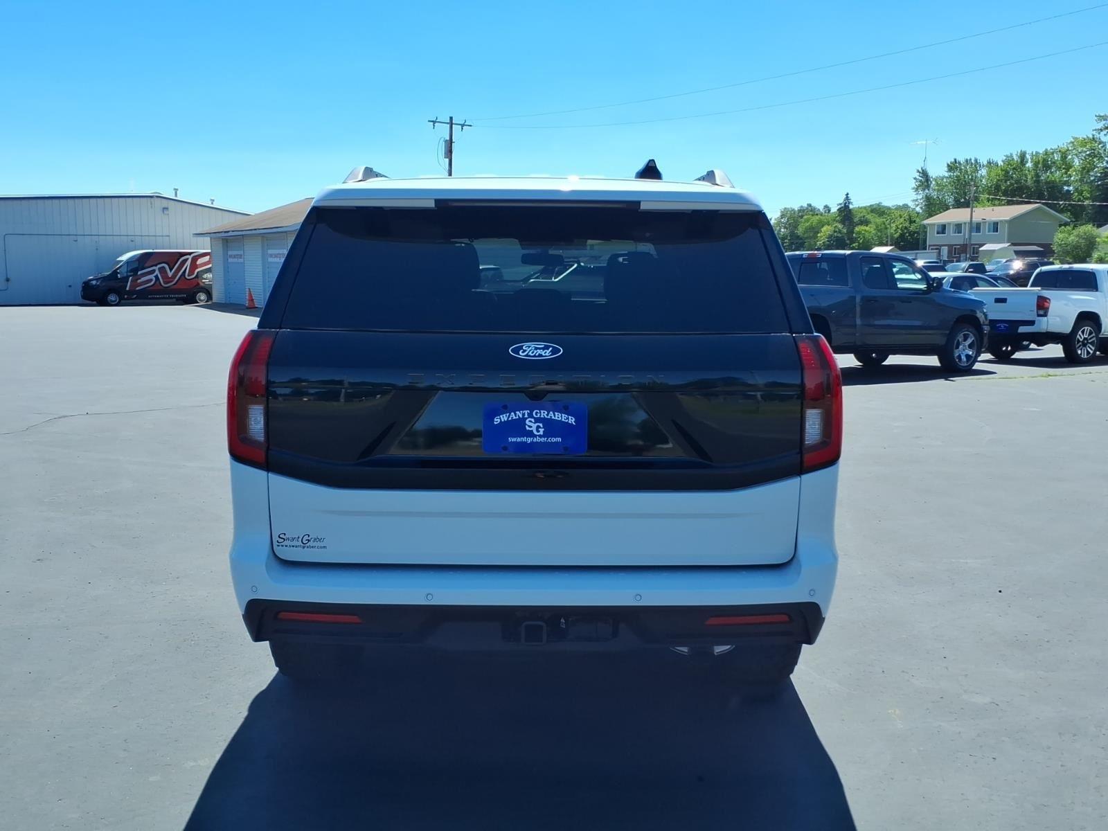 2027 Ford Expedition Tremor:94544