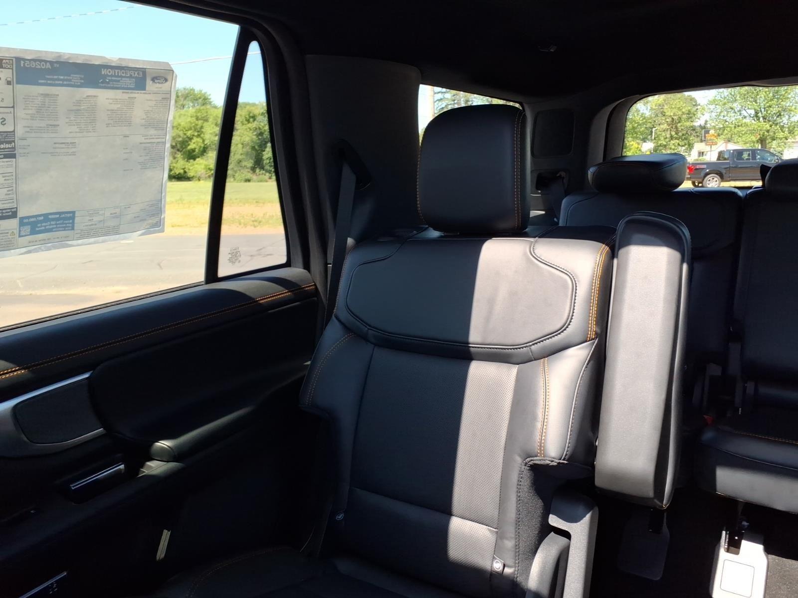 2027 Ford Expedition Tremor:94544