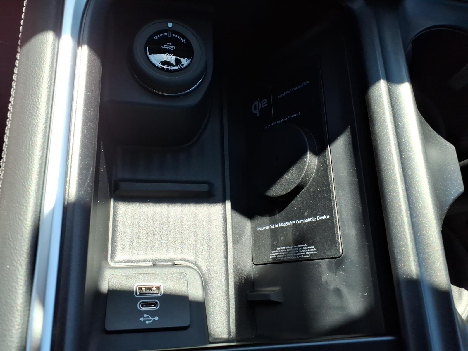 2027 Ford Expedition Tremor:94544