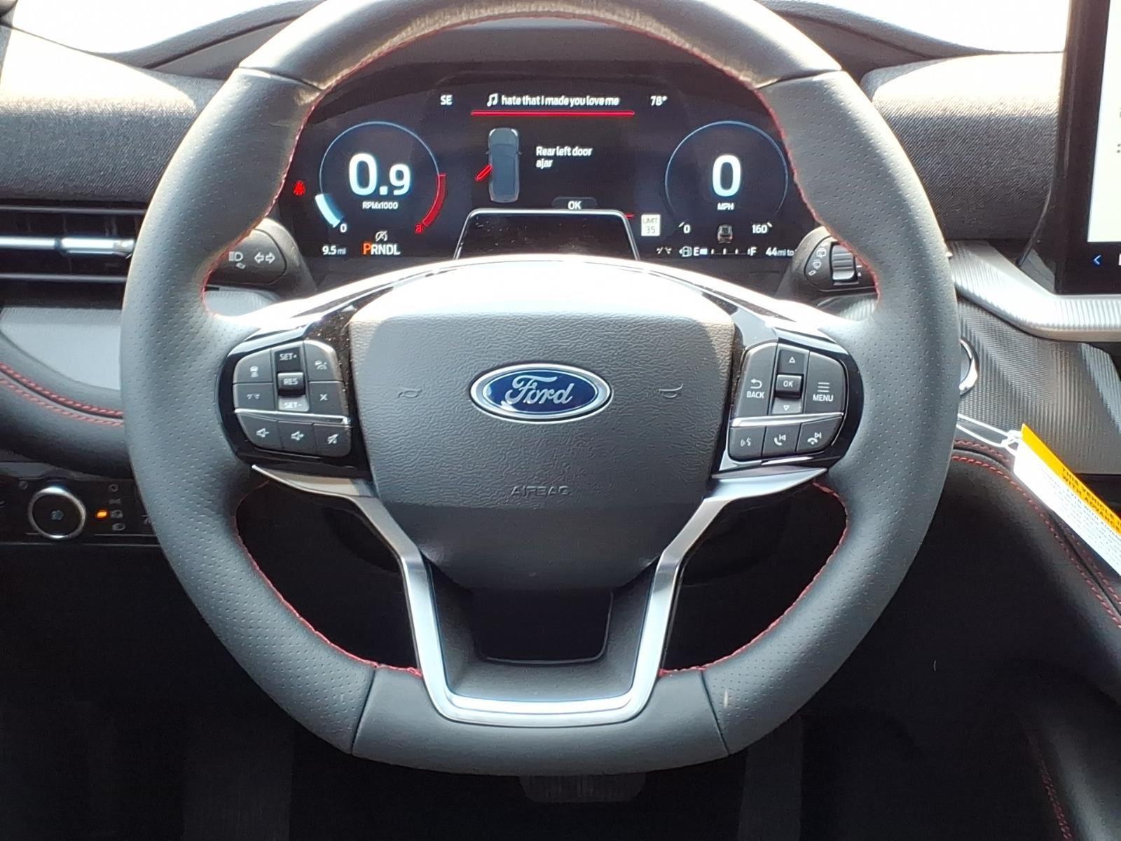 2026 Ford Explorer ST-Line:94549