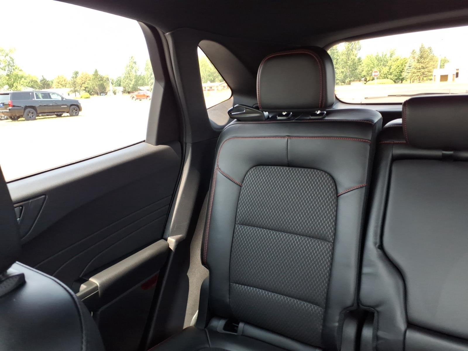 2023 Ford Escape ST-Line Select:6497