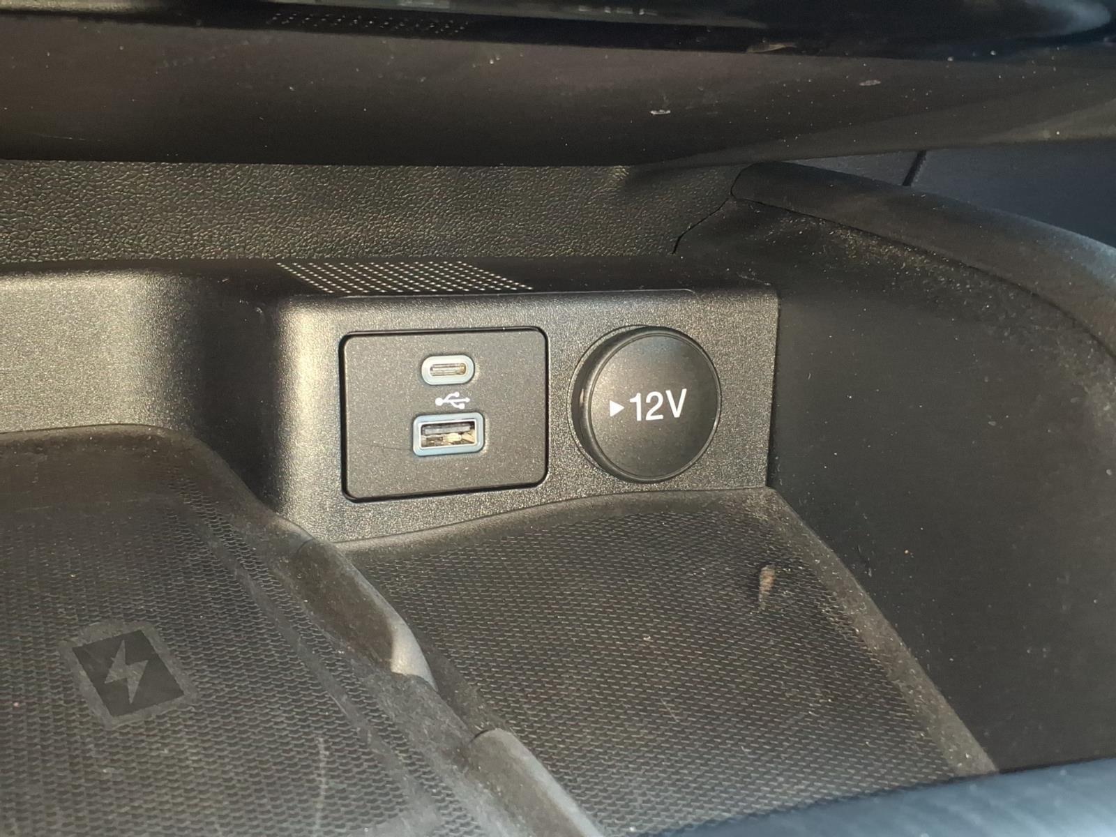 2023 Ford Escape ST-Line Select:6497