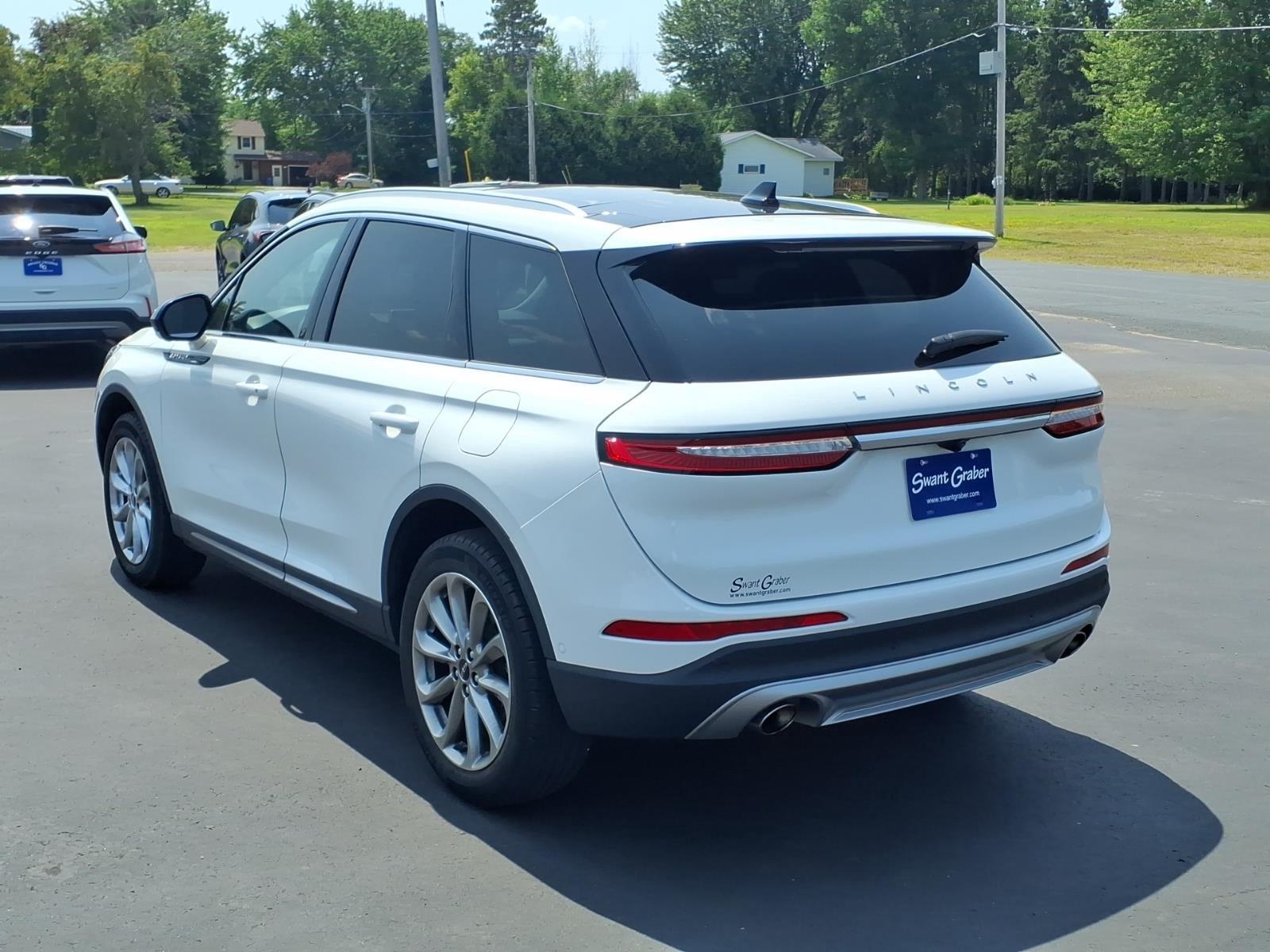 2022 LINCOLN Corsair Standard:6488