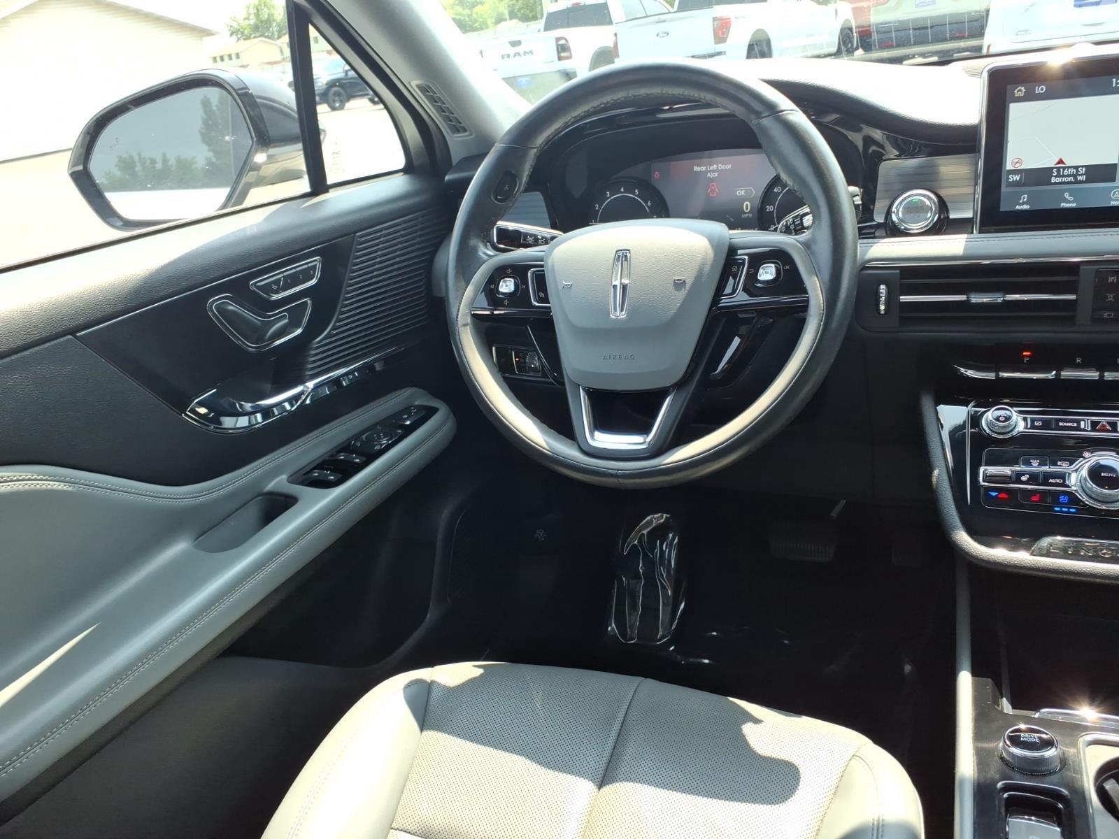 2022 LINCOLN Corsair Standard:6488
