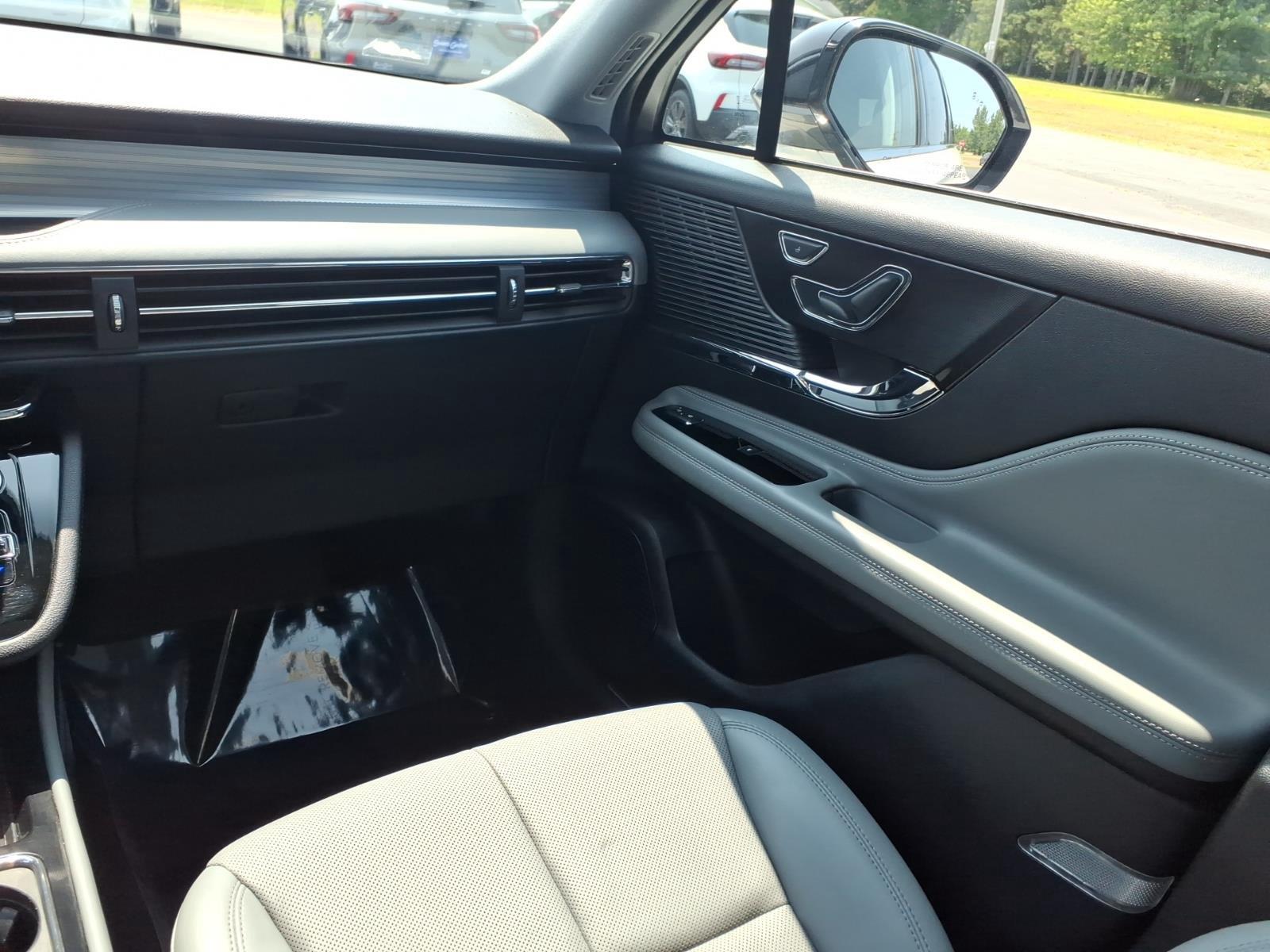 2022 LINCOLN Corsair Standard:6488