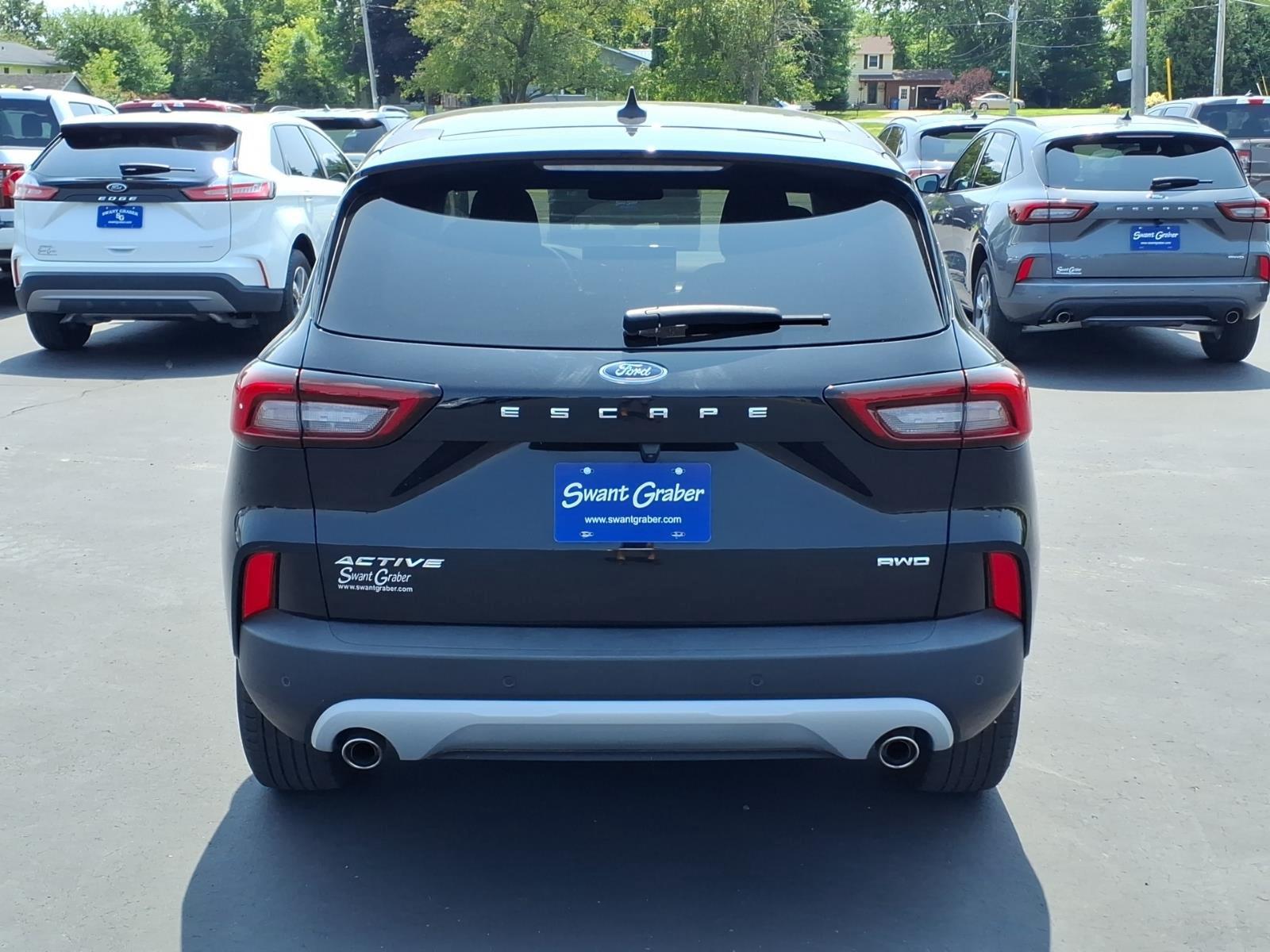2023 Ford Escape Active:6484