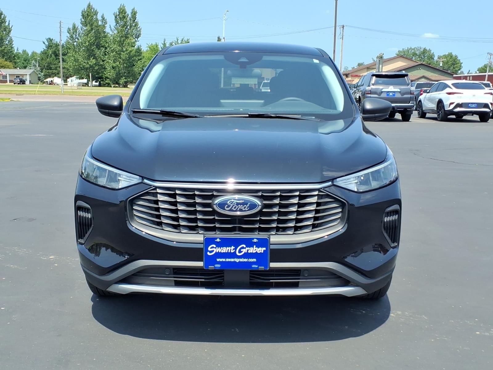 2023 Ford Escape Active:6484