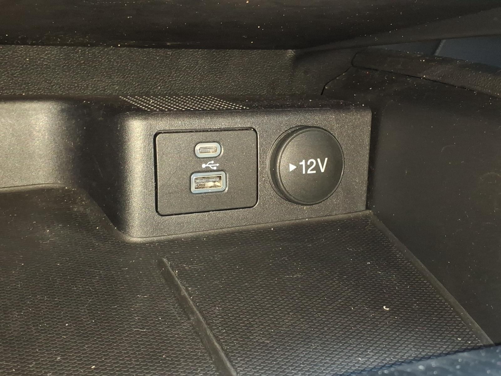 2023 Ford Escape Active:6484