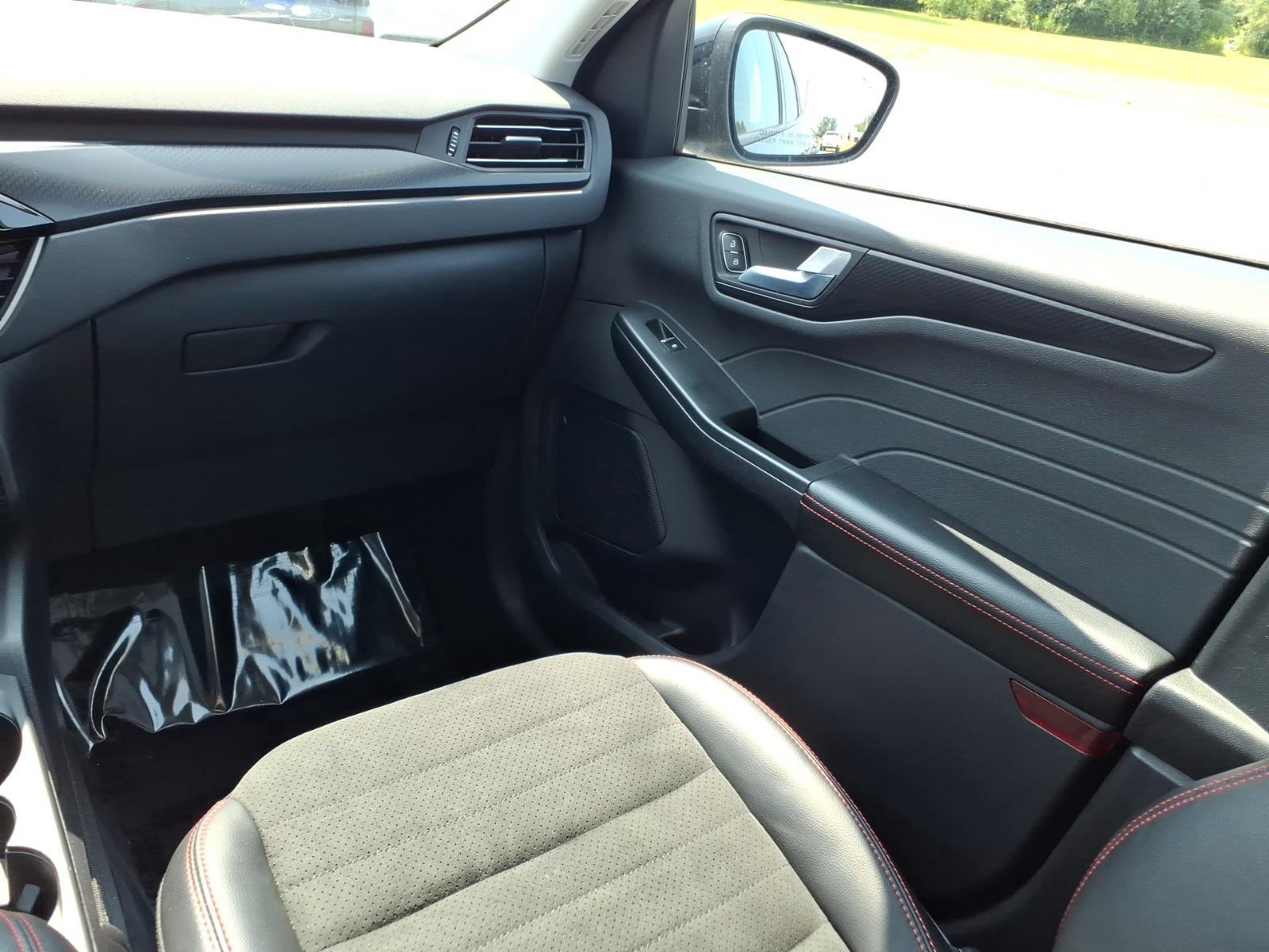 2022 Ford Escape SEL:6483