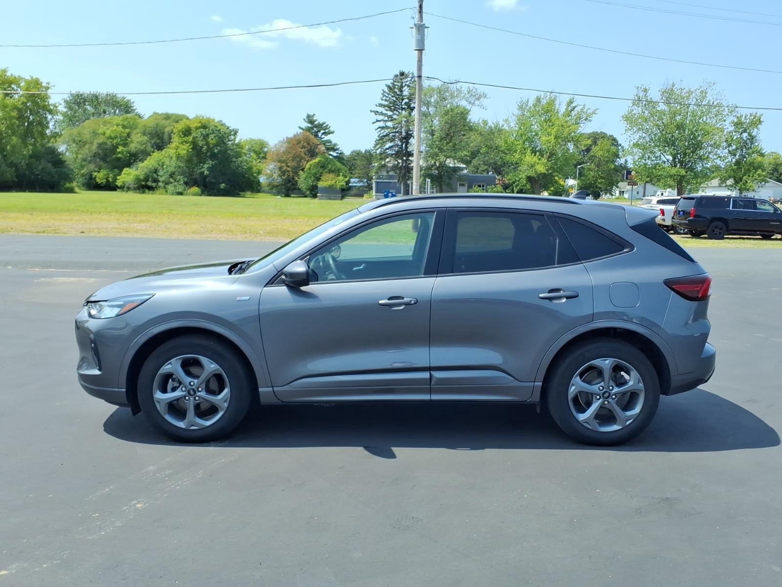 2023 Ford Escape ST-Line Select:6497