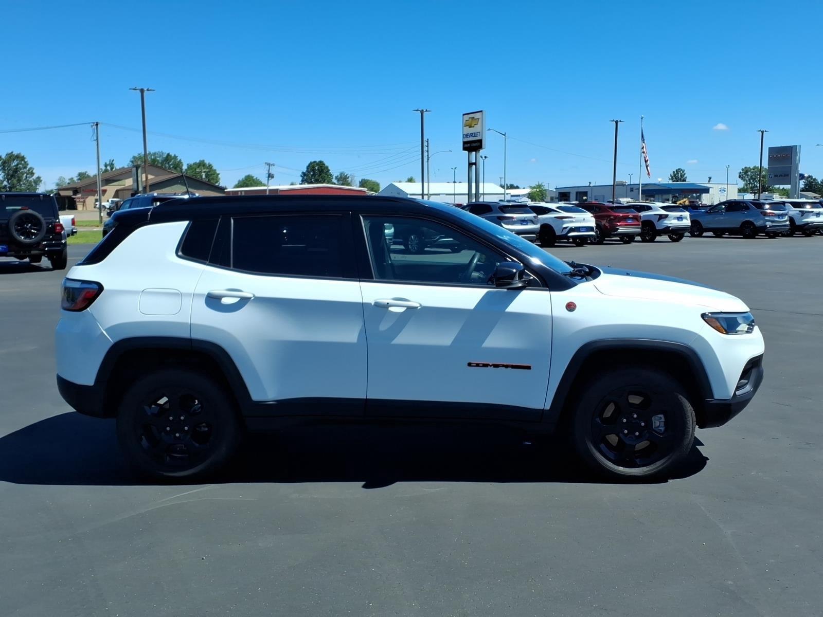 2023 Jeep Compass Trailhawk:6477