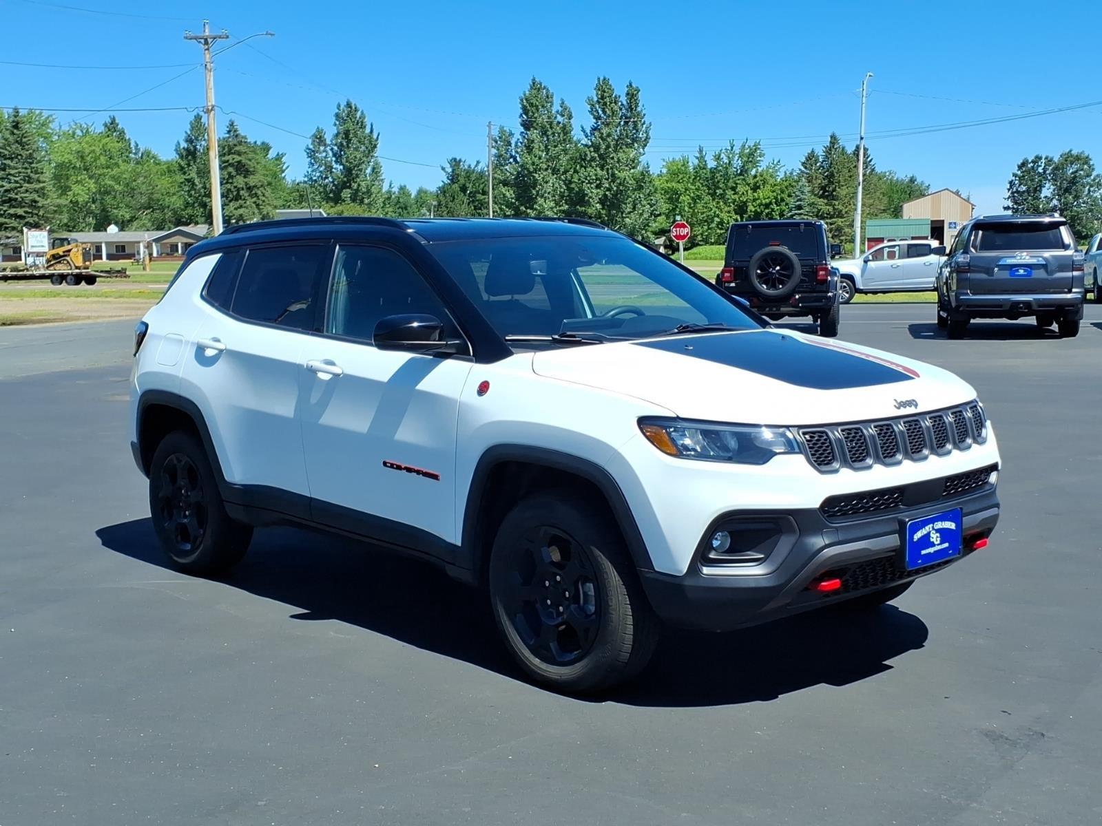 2023 Jeep Compass Trailhawk:6477