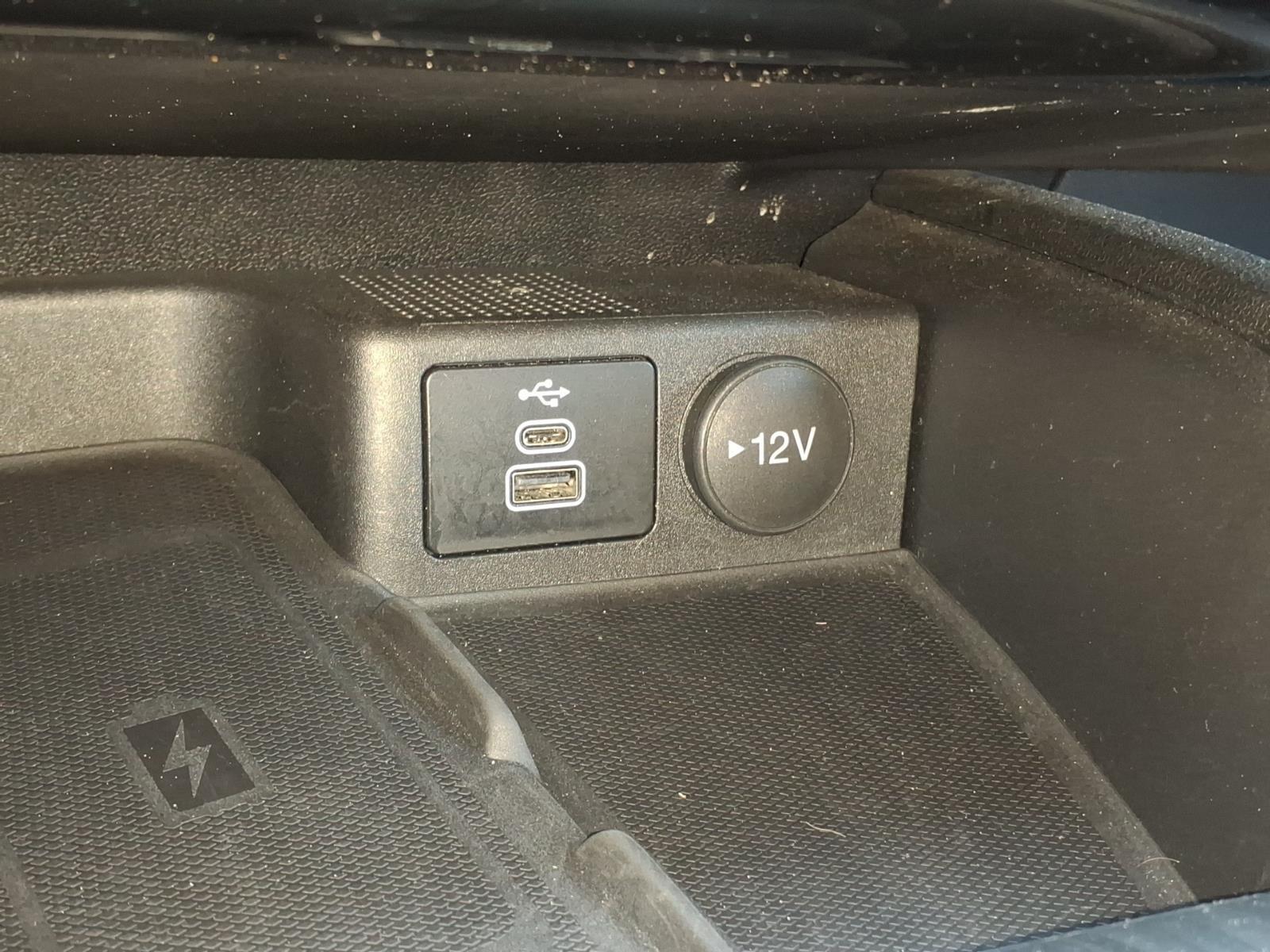 2024 Ford Escape Platinum:6502