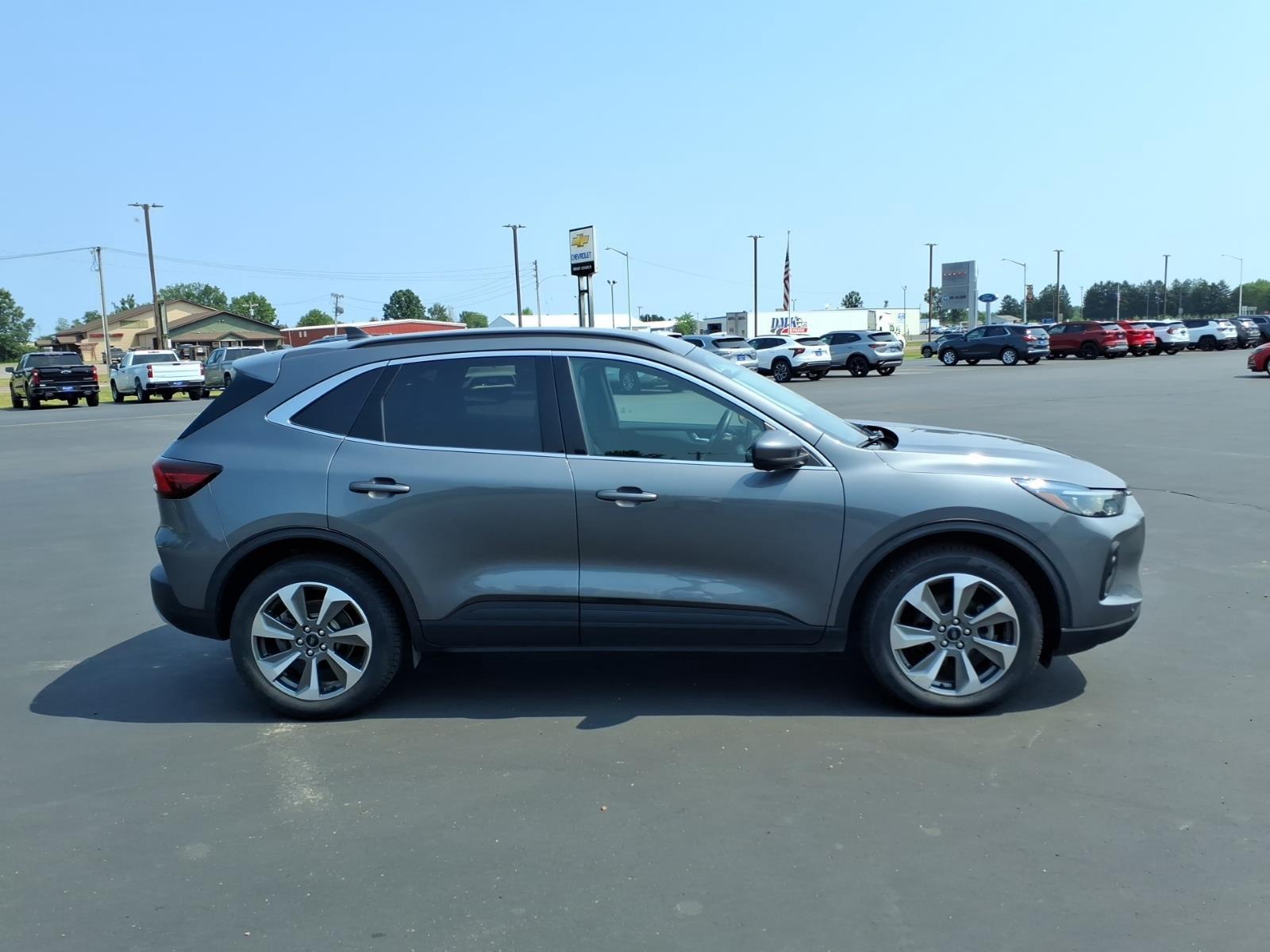 2024 Ford Escape Platinum:6501