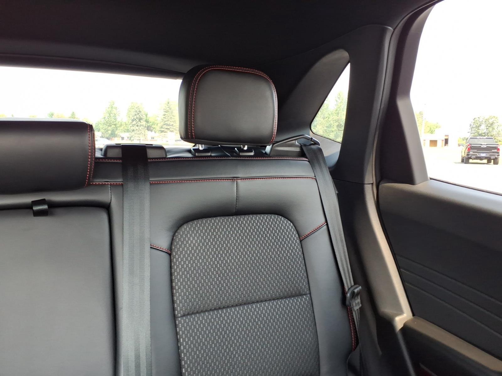 2023 Ford Escape ST-Line Select:6496