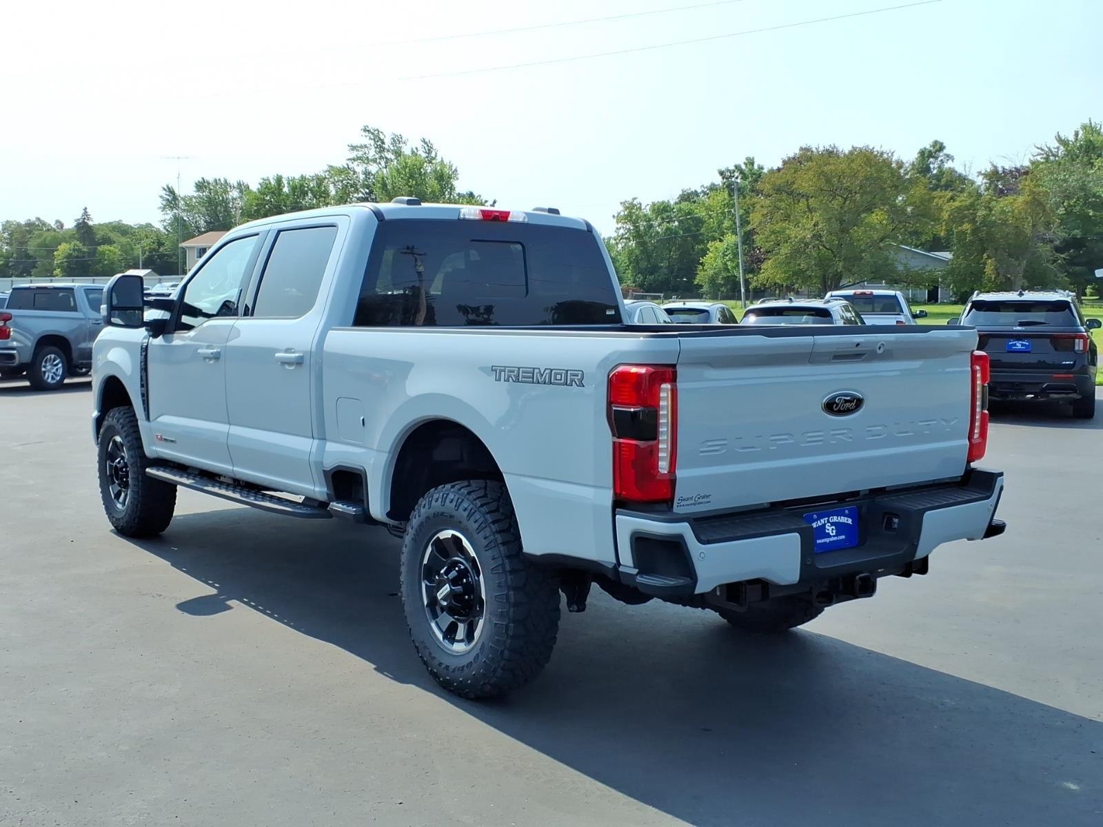 2026 Ford Super Duty F-350 SRW LARIAT:94552