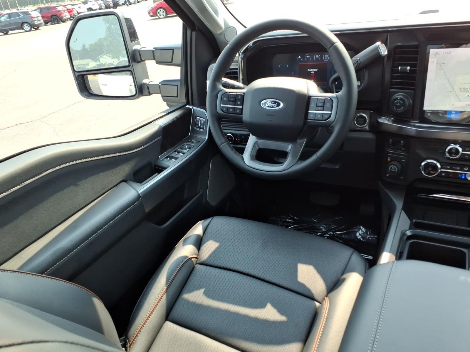 2026 Ford Super Duty F-350 SRW LARIAT:94552
