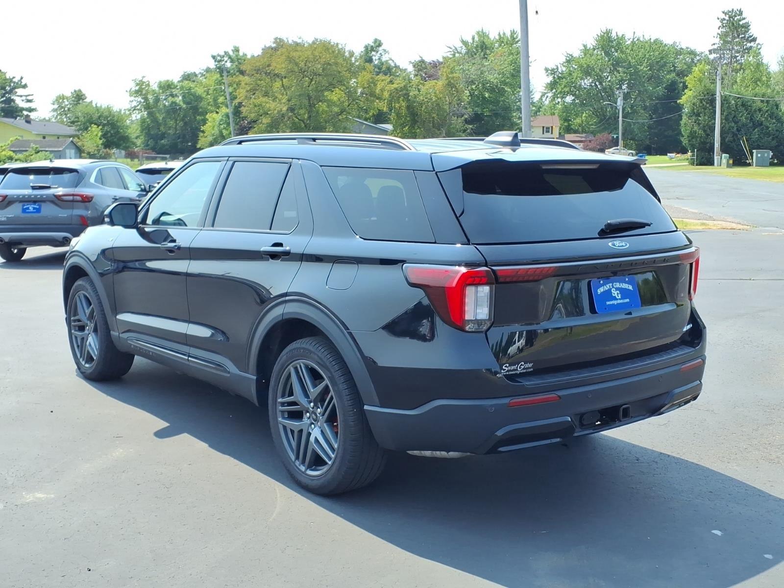 2025 Ford Explorer ST-Line:6489