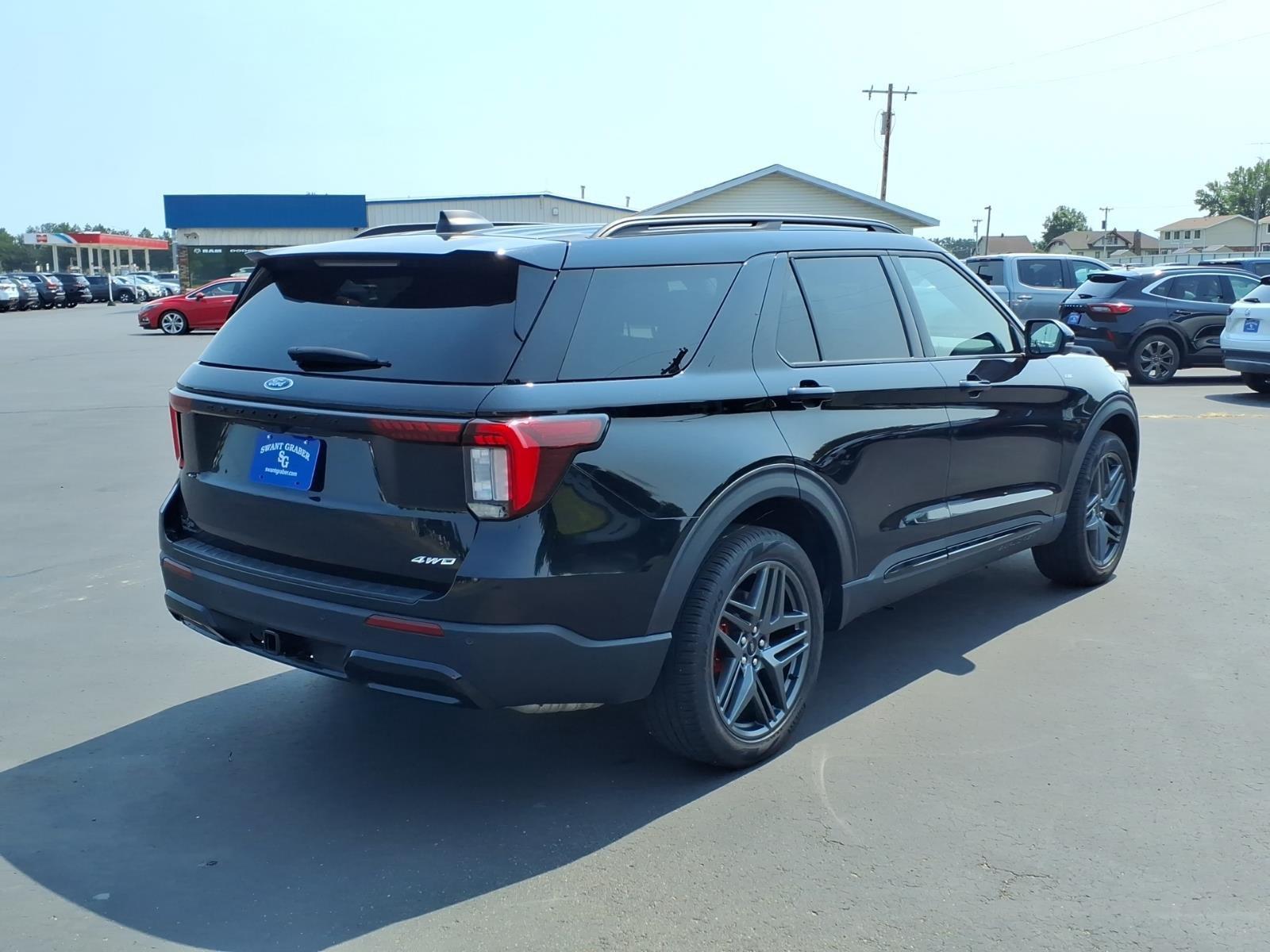 2025 Ford Explorer ST-Line:6489