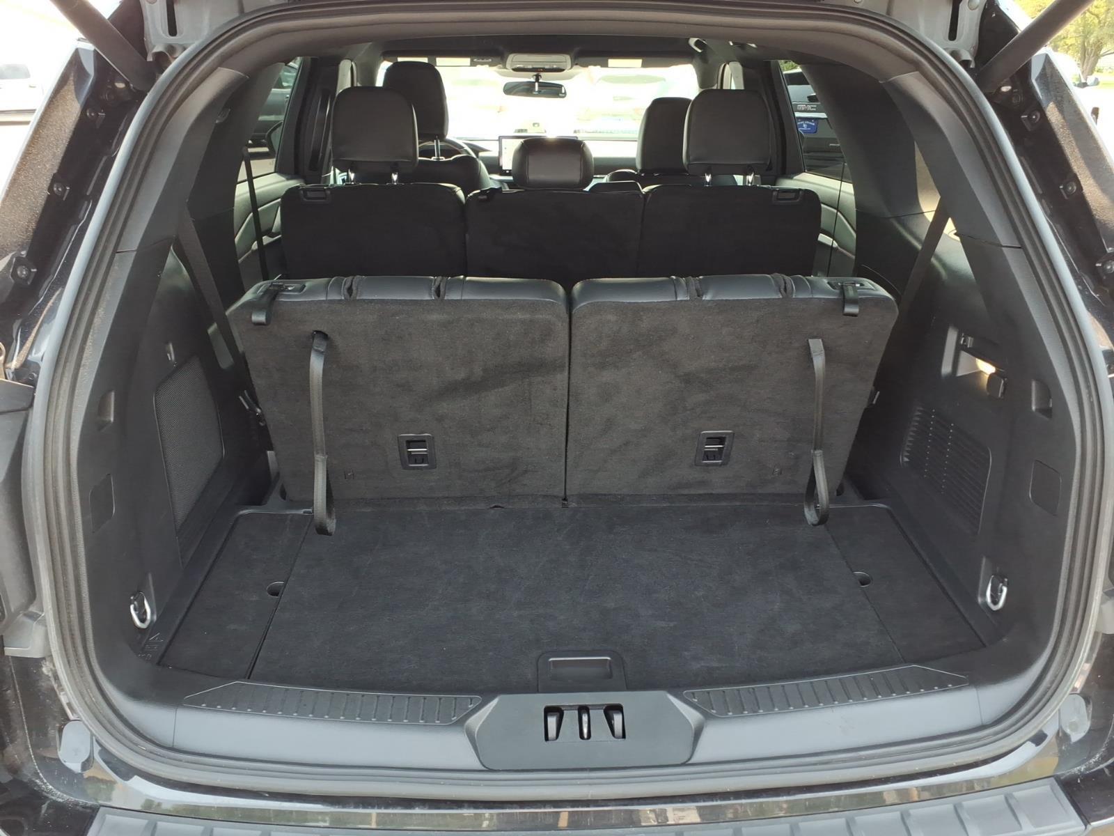2025 Ford Explorer ST-Line:6489