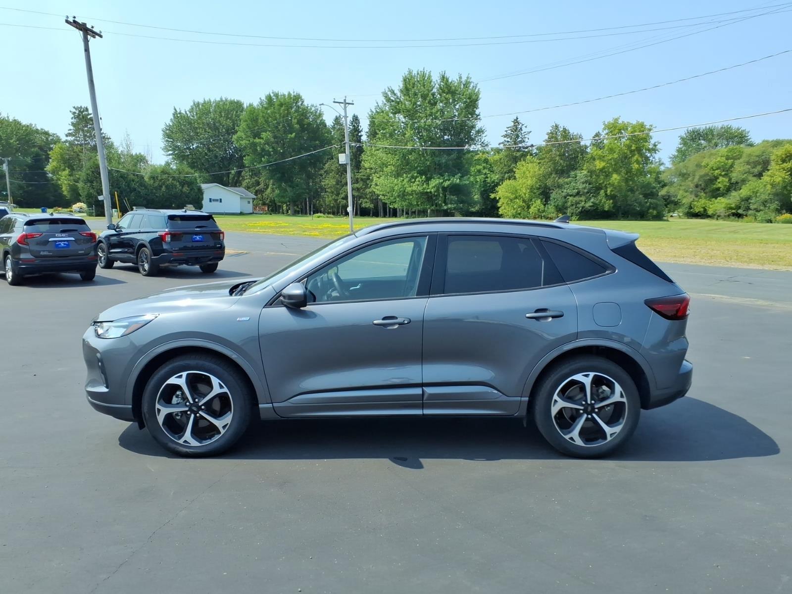 2023 Ford Escape ST-Line Select:6496
