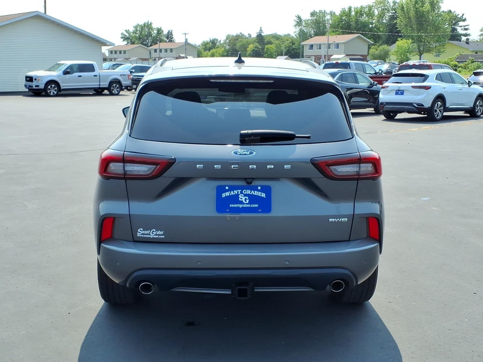 2023 Ford Escape ST-Line Select:6496