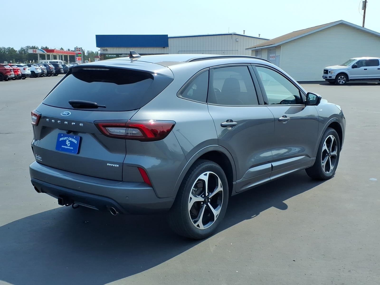 2023 Ford Escape ST-Line Select:6496