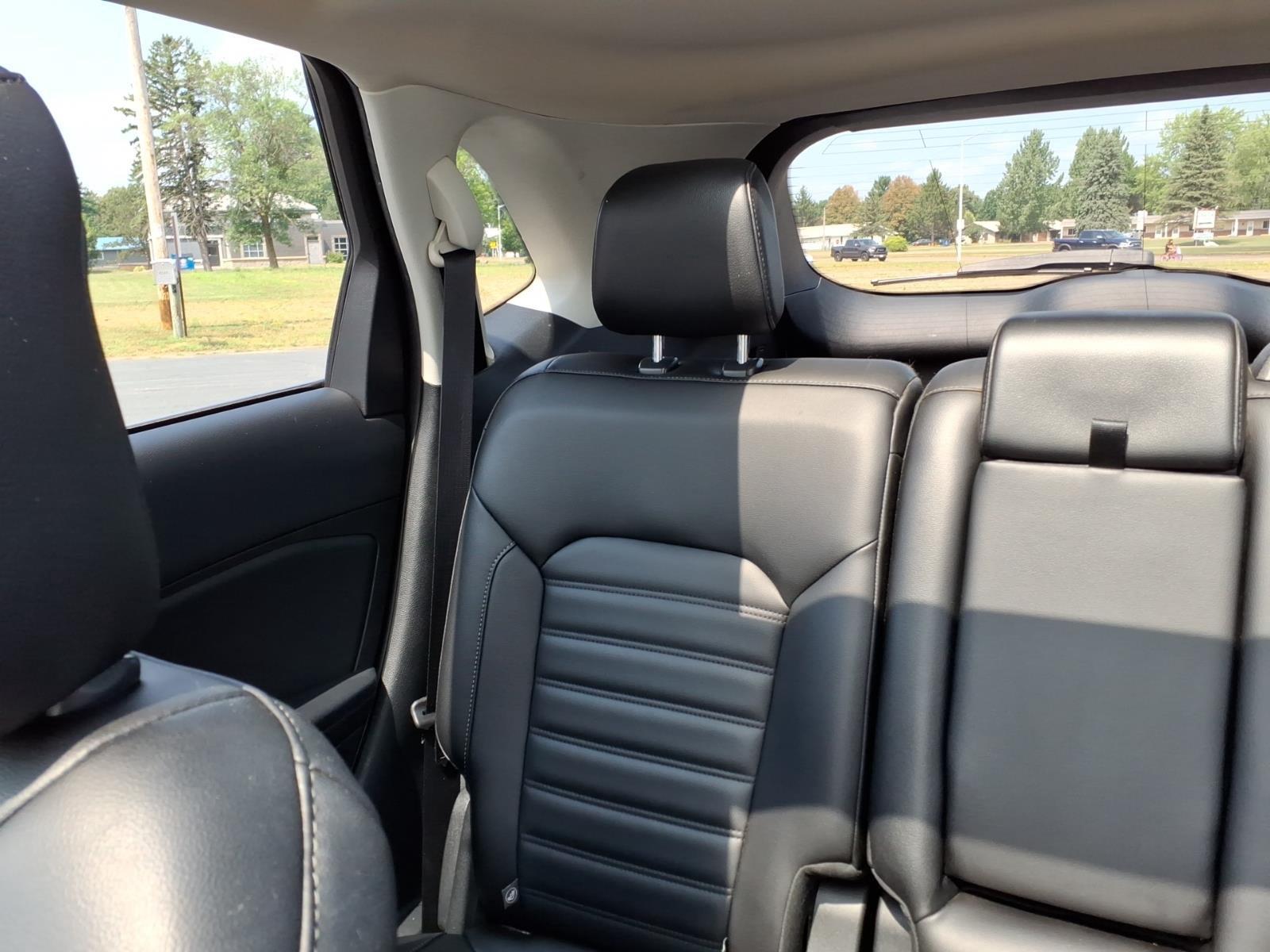 2020 Ford Edge SEL:6476A