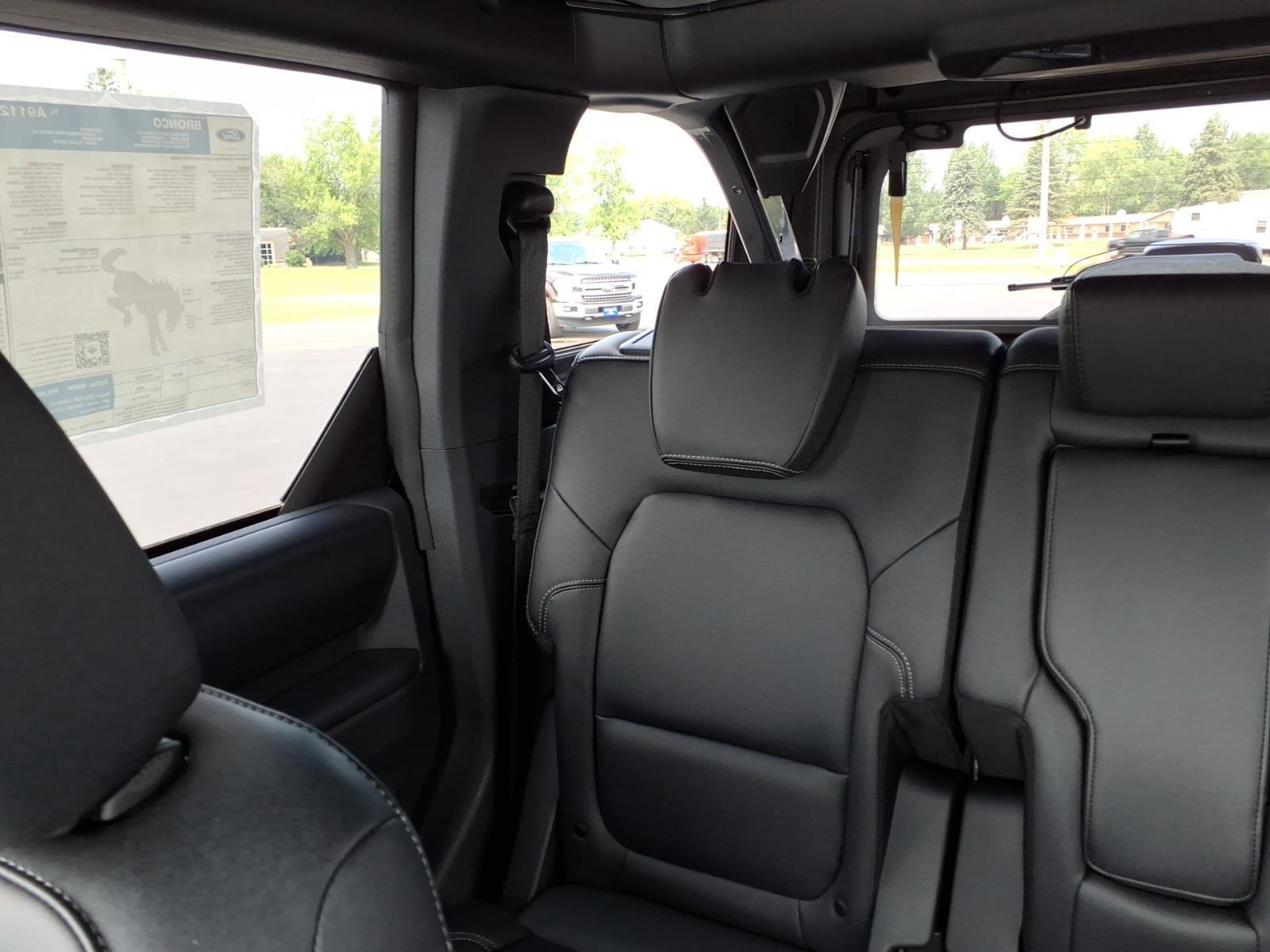 2026 Ford Bronco Badlands:94551W