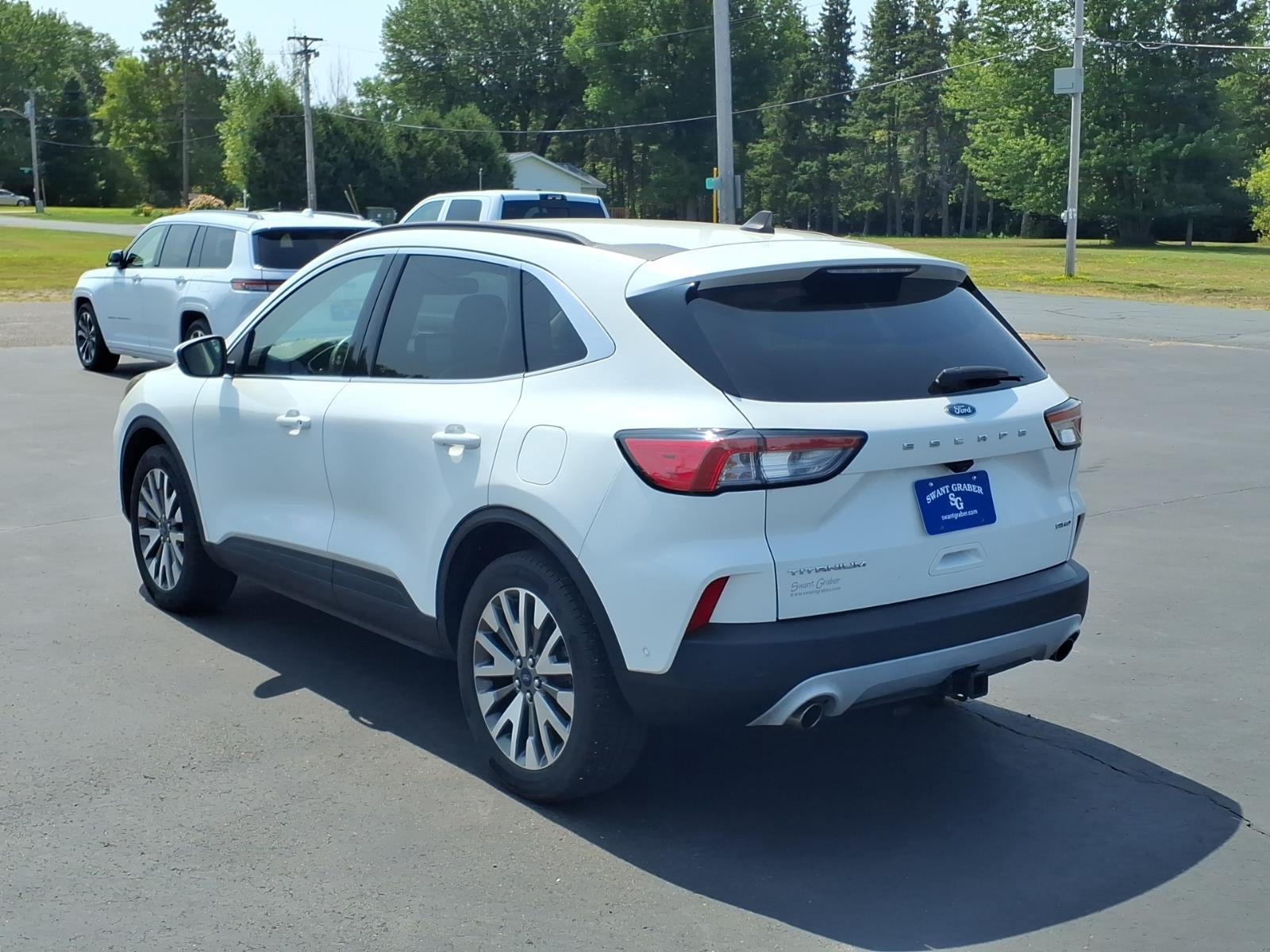 2020 Ford Escape Titanium:6503A