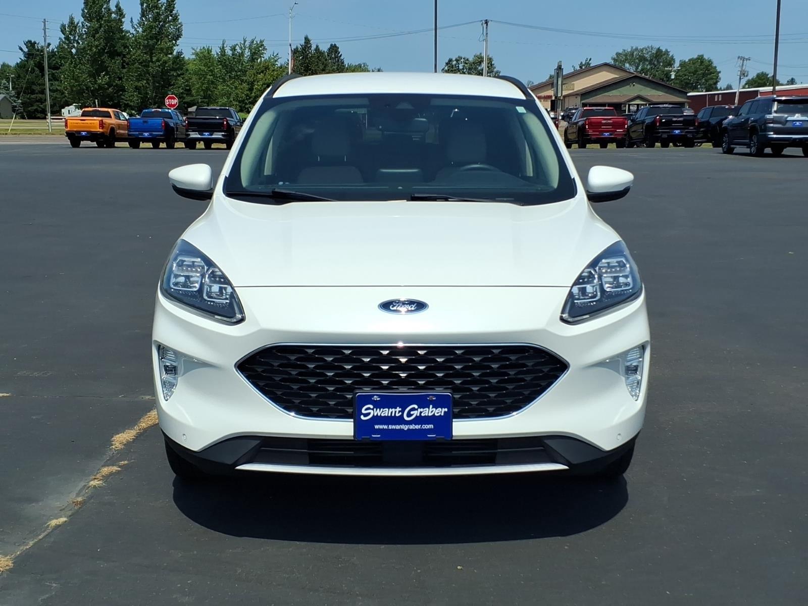 2020 Ford Escape Titanium:6503A