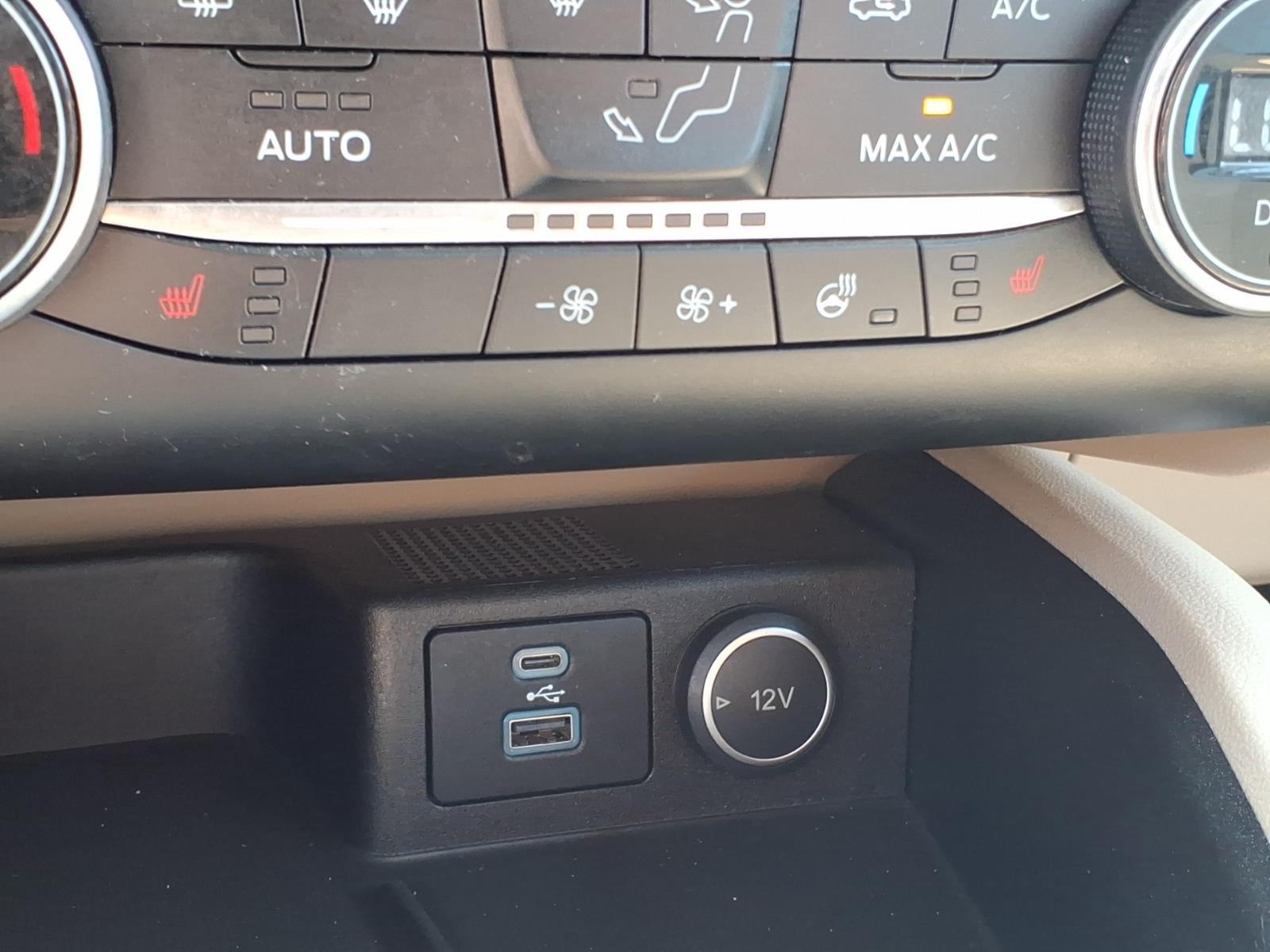2020 Ford Escape Titanium:6503A