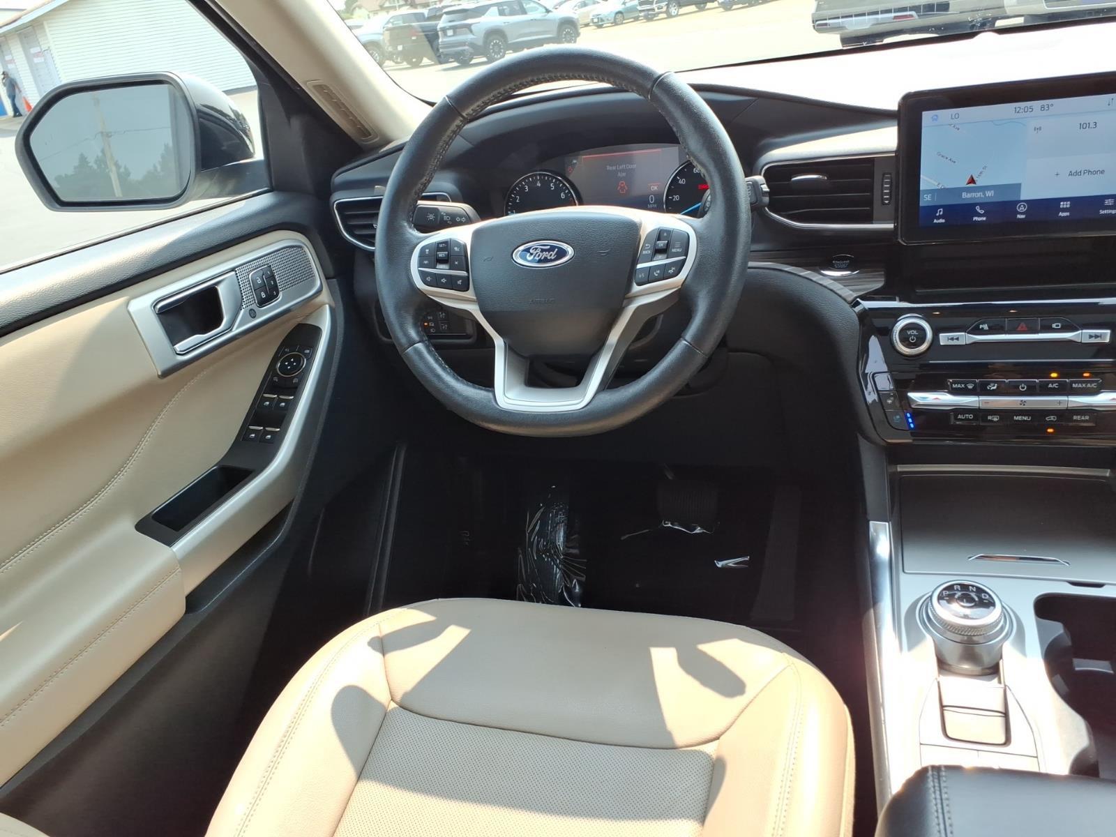 2023 Ford Explorer Limited:6508