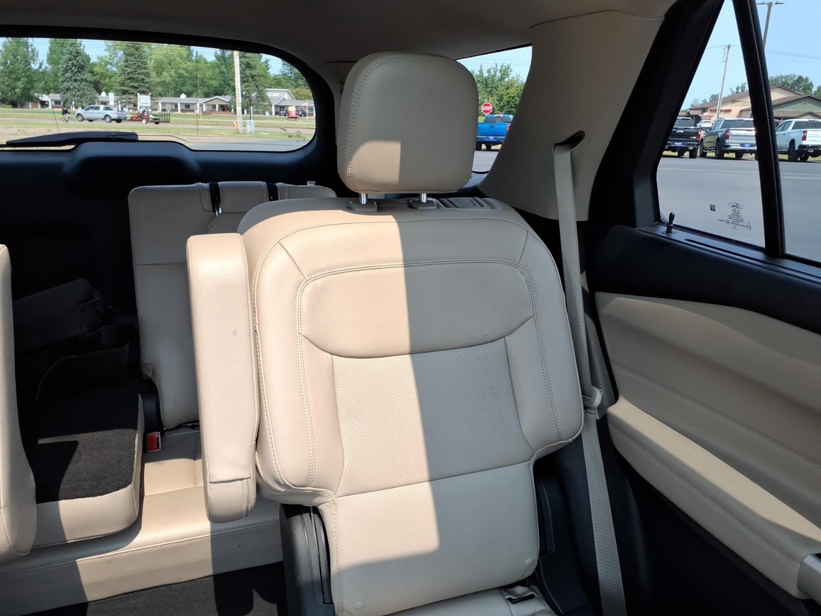 2023 Ford Explorer Limited:6508