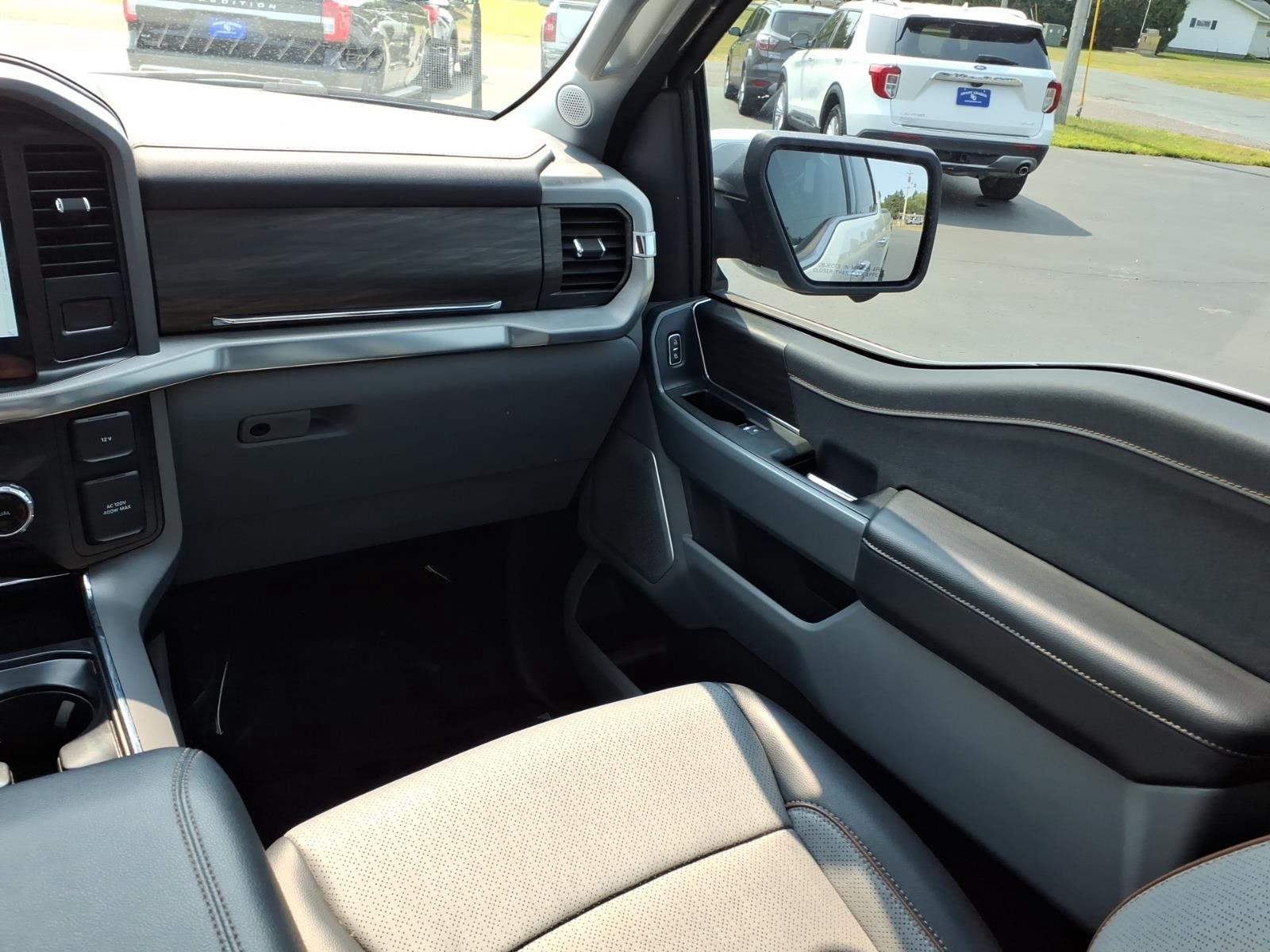 2024 Ford F-150 LARIAT:6495