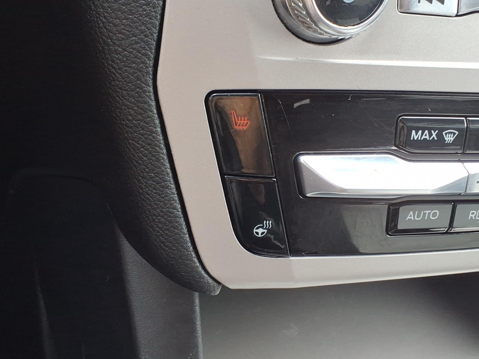 2023 Ford Explorer XLT:6506