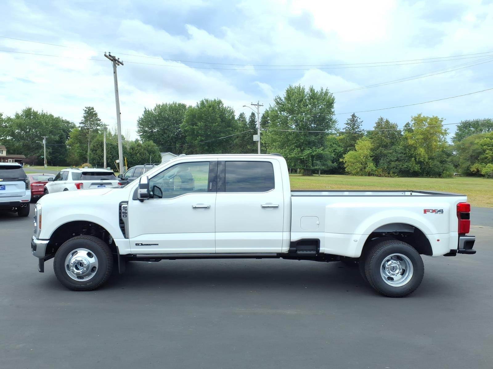 2026 Ford Super Duty F-350 DRW XLT:94559