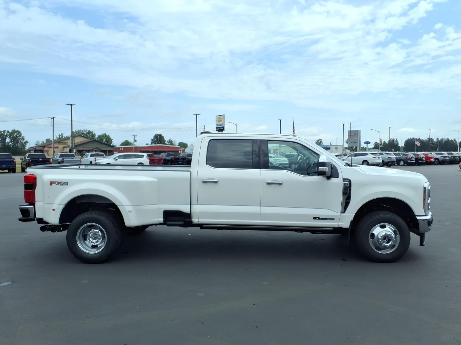 2026 Ford Super Duty F-350 DRW XLT:94559