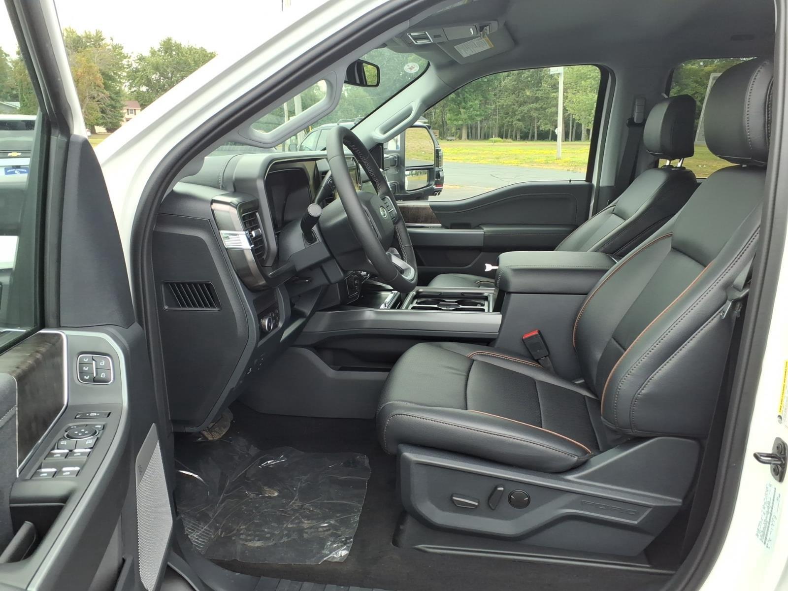 2026 Ford Super Duty F-350 DRW XLT:94559