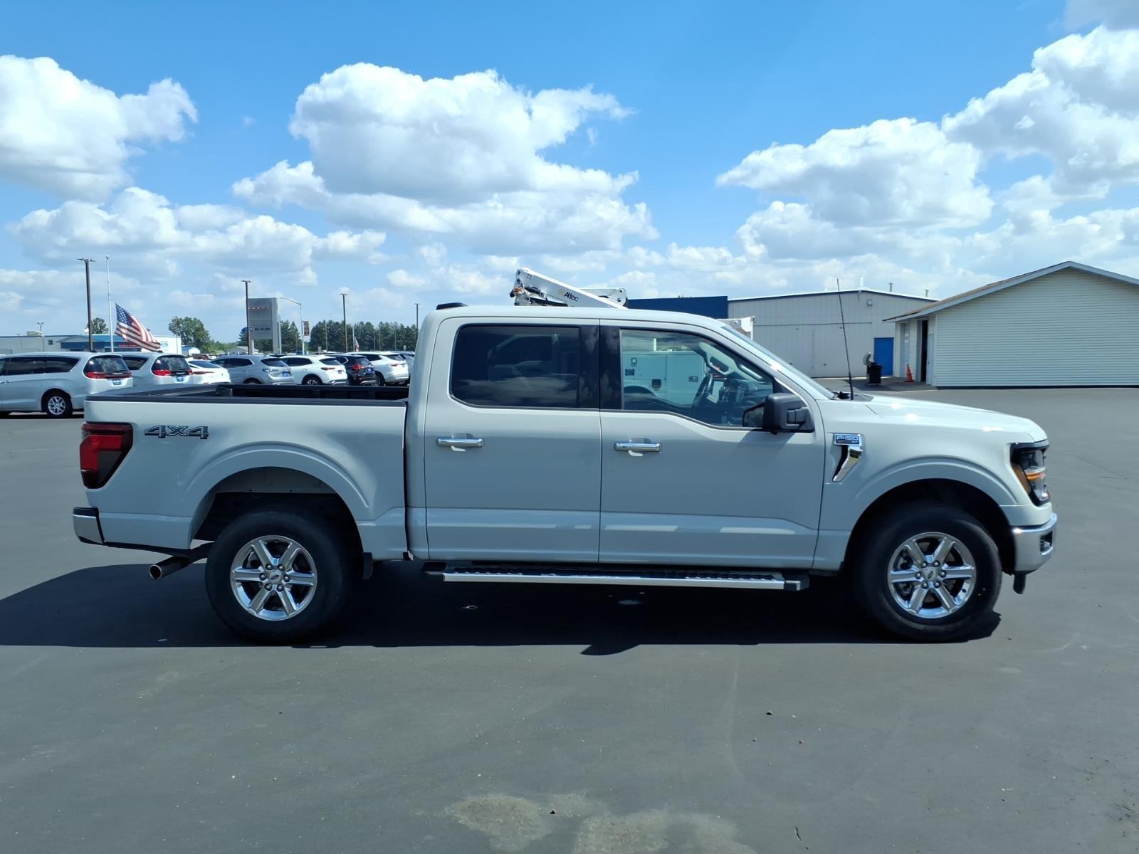 2024 Ford F-150 XLT:6511
